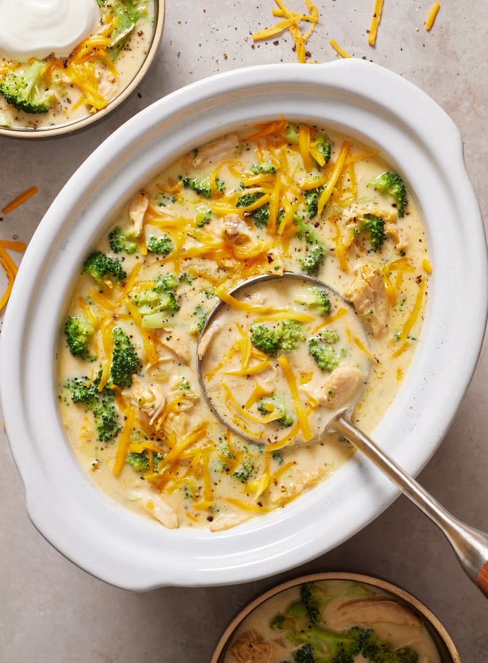 Crock-Pot Cheesy Chicken Broccoli Soup